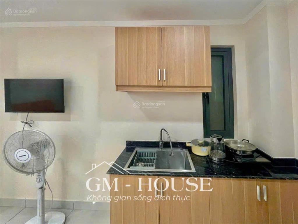 Căn hộ full nội thất cao cấp, bảo vệ 24/24 ngay nguyễn hữu cảnh gần landmark 81 tiện đi quận 1, 2