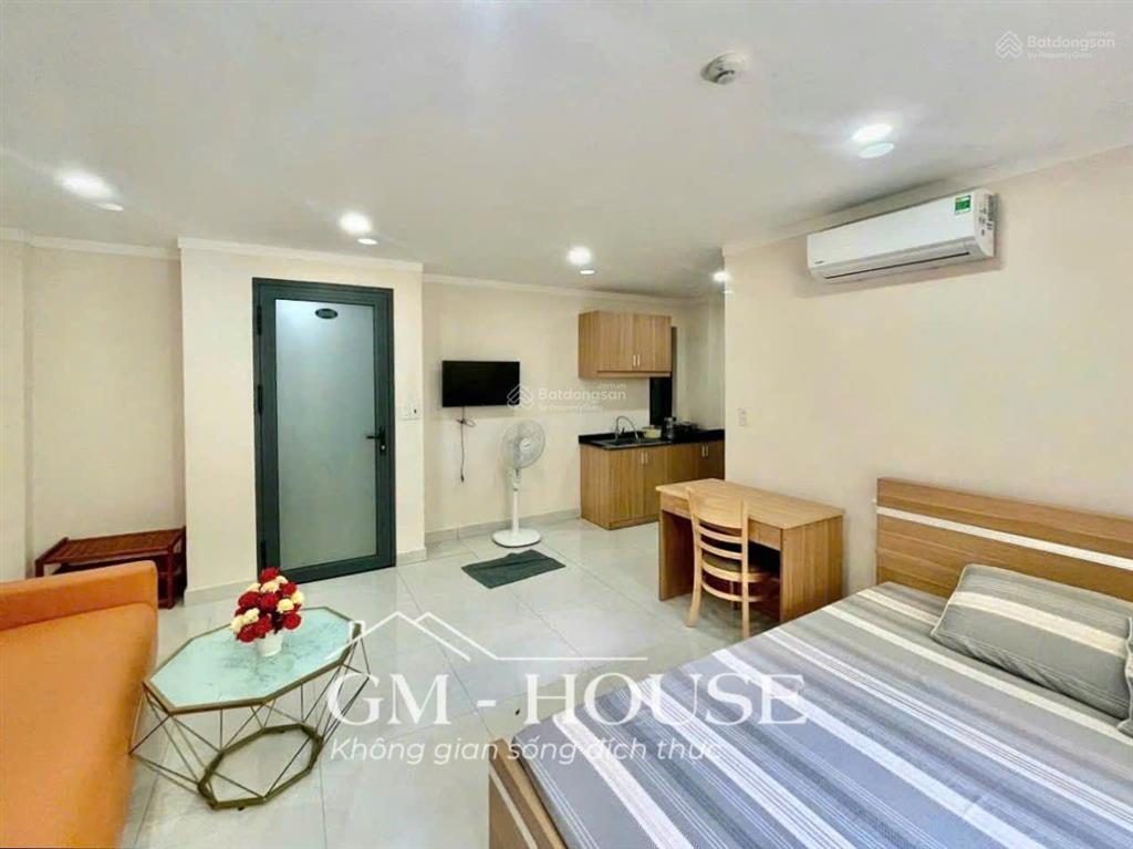 Căn hộ full nội thất cao cấp, bảo vệ 24/24 ngay nguyễn hữu cảnh gần landmark 81 tiện đi quận 1, 2