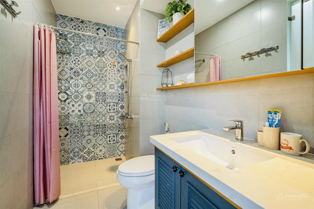 Căn hộ ban công full nội thất ngay ngô tất tố gần sài gòn pearl, cầu ba son, thuận tiện đi q1, q2