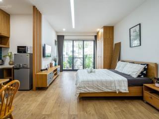 Căn hộ ban công full nội thất ngay ngô tất tố gần sài gòn pearl, cầu ba son, thuận tiện đi q1, q2