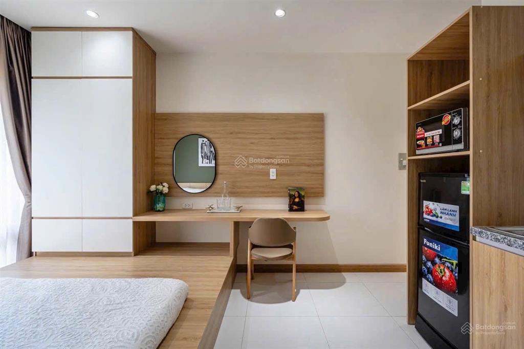 Cho thuê phòng 30m2 ngay điện biên phủ gần hồng bàng, uef, tiện đi quận 1, 2