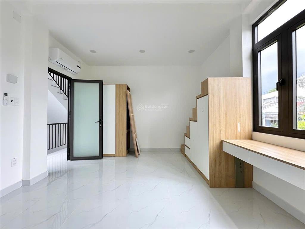 Chdv full nội thất ngay trung tâm trường thọ  gần xa lộ hà nội, thuận tiện di chuyển