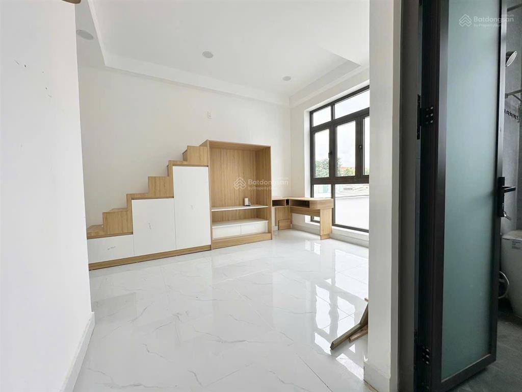 Chdv full nội thất ngay trung tâm trường thọ  gần xa lộ hà nội, thuận tiện di chuyển