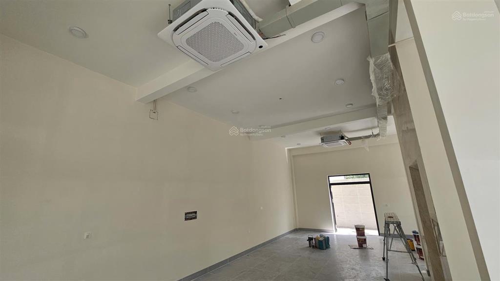 Cho thuê gấp biệt thự 200m2, 90 triệu, 7pn, 7wc tại nguyễn văn kỉnh, p thạnh mỹ lợi, q2, hcm