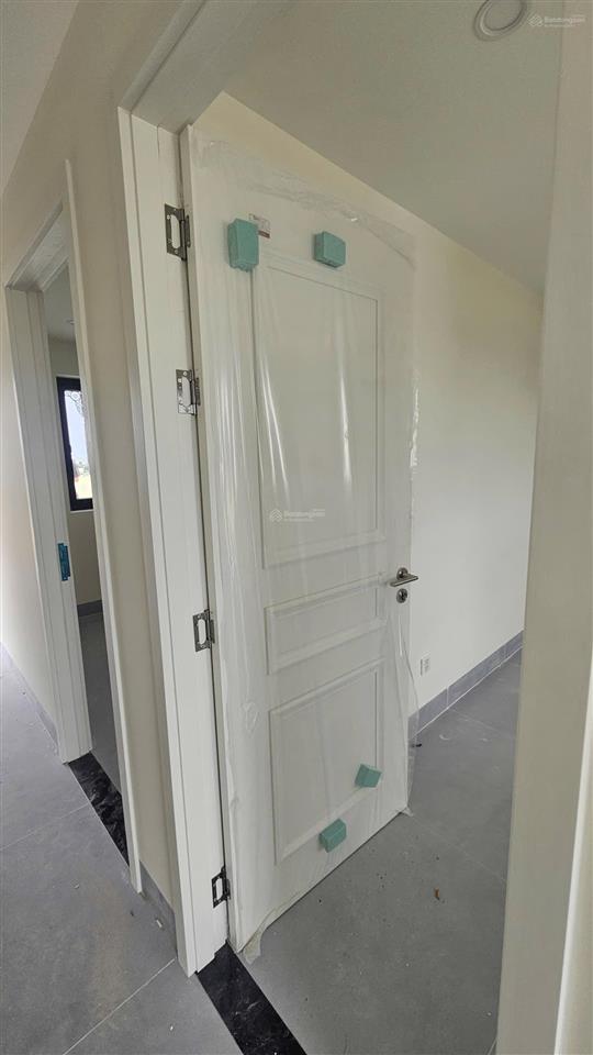Cho thuê gấp biệt thự 200m2, 90 triệu, 7pn, 7wc tại nguyễn văn kỉnh, p thạnh mỹ lợi, q2, hcm