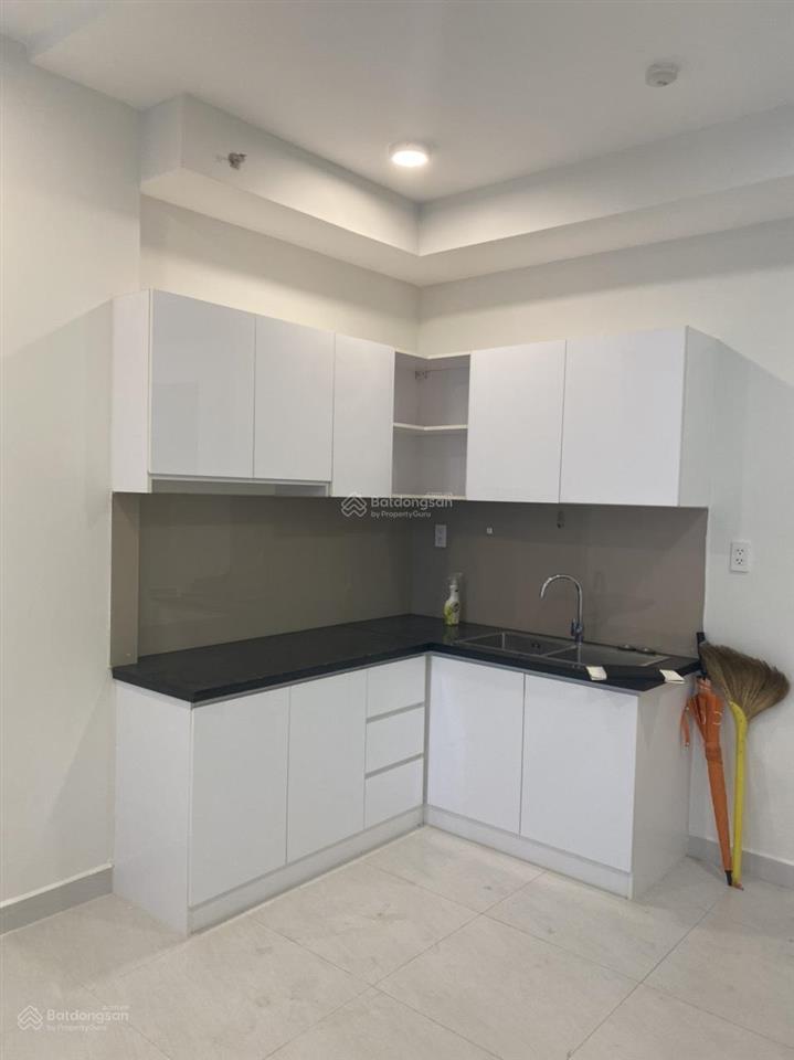 Căn hiếm ricca bán gấp 58m2 (1pn+1, 1wc) gía 2tỷ700 rẻ nhất ricca hiện tại.  0977 324 *** mr thọ
