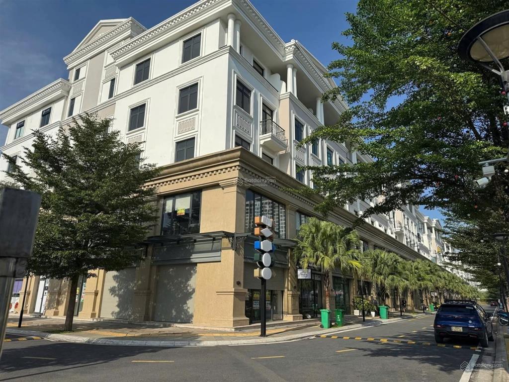 Đón sóng kinh doanh 2026 tại vinhomes grand park mặt bằng đẹp, giá tốt, hợp đồng dài hạn