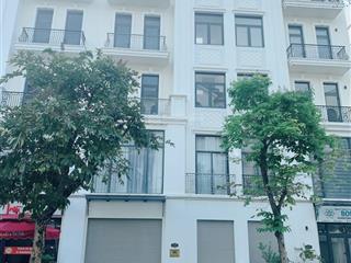 Bán gấp nhà phố vinhomes grand park dt 84m²  dt xây dựng 243m²  chỉ 14,5 tỷ đã có sổ