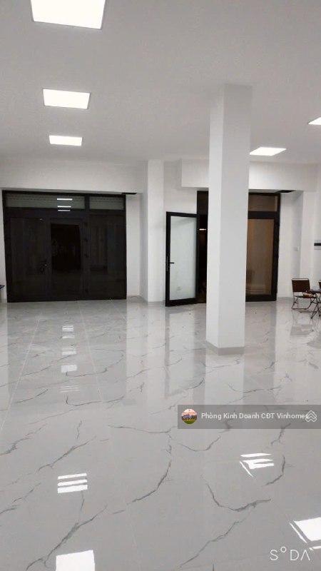 Cho thuê nhanh nhà phố 176m2 kết cấu 05 tầng hoàn thiện có thang máy, bếp, ngăn phòng, máy lạnh