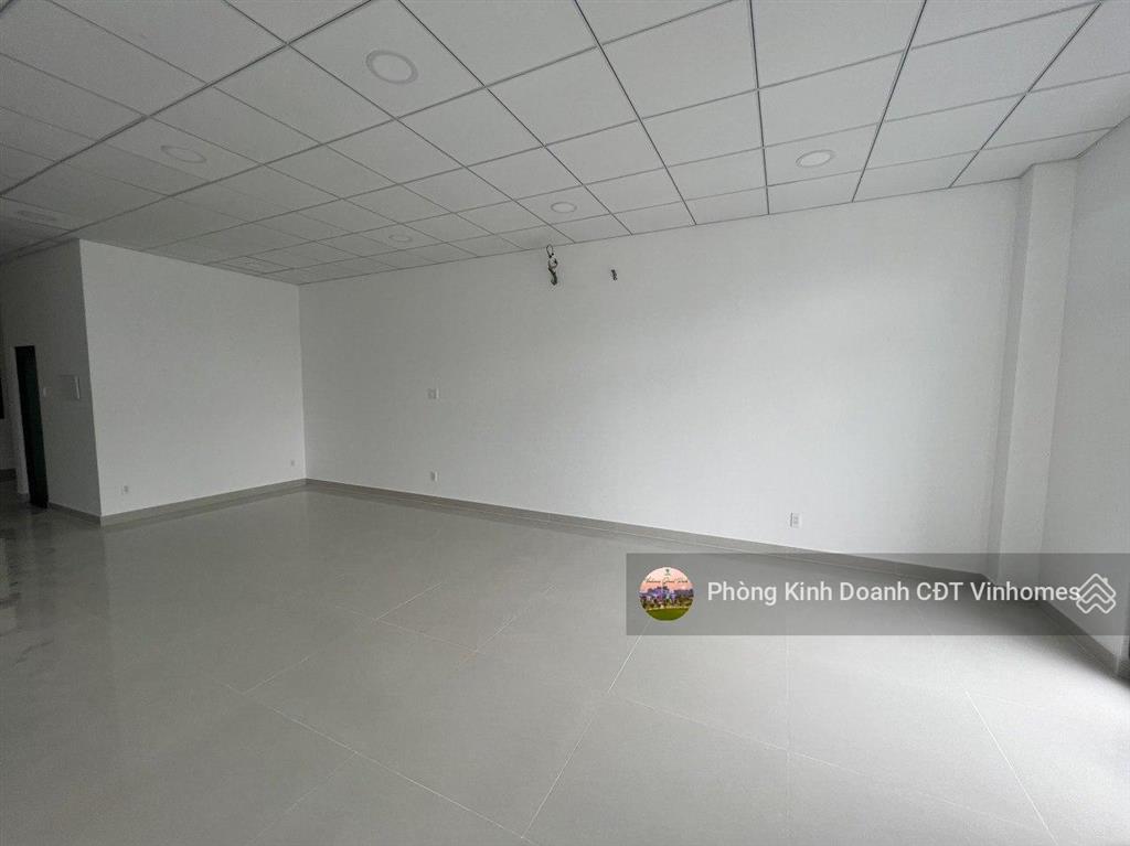 Cho thuê nhà phố 5 tầng có thang máy đối diện trường học vinschool vị trí vàng kinh doanh