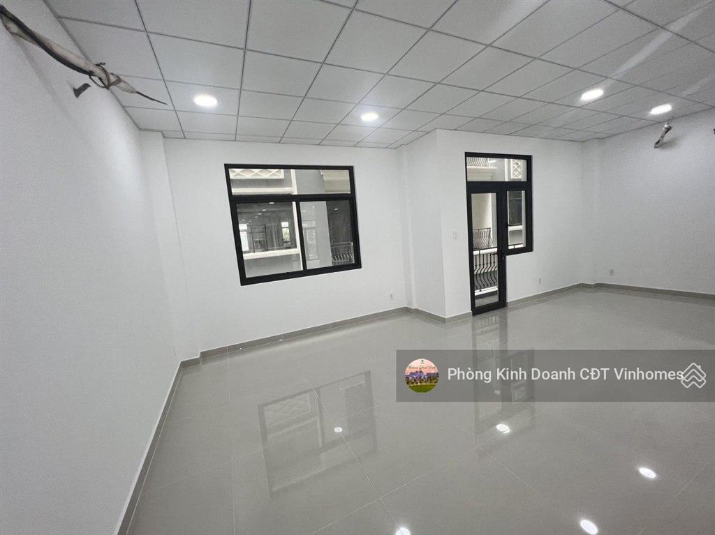 Cho thuê nhà phố 5 tầng có thang máy đối diện trường học vinschool vị trí vàng kinh doanh