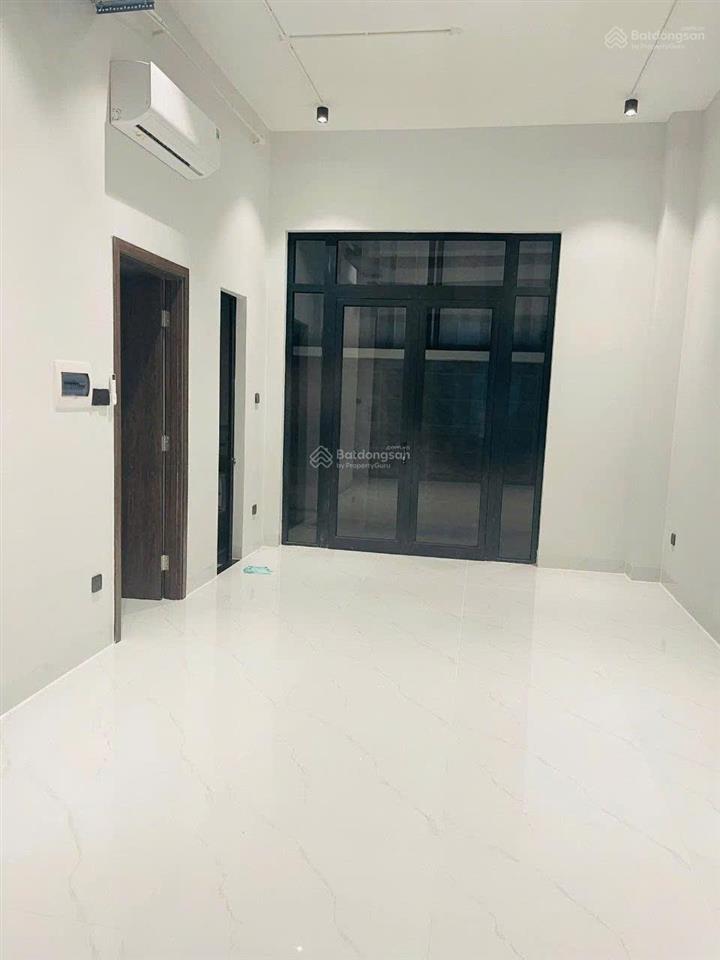 Cho thuê nhà phố 84m2  5 tầng  thang máy  máy lạnh  ngăn phòng sẵn | vinhomes grand park
