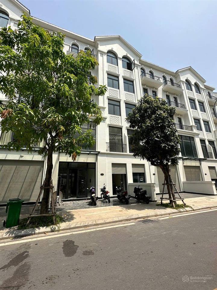 Cho thuê nhà phố 84m2  5 tầng  thang máy  máy lạnh  ngăn phòng sẵn | vinhomes grand park