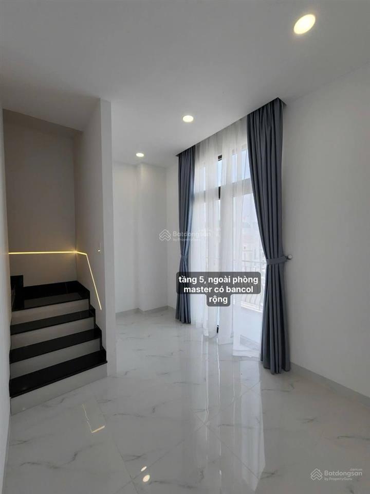 Cho thuê nhà phố full nội thất chỉ cần xách vali vào ở gần bến du thuyền marina vinhomes grand park