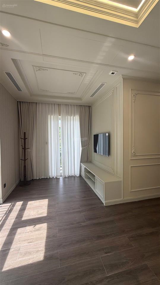 Biệt thự luxury đẹp vinhomes grand park 3 tầng, 3 phòng ngủ, full nội thất cao cấp