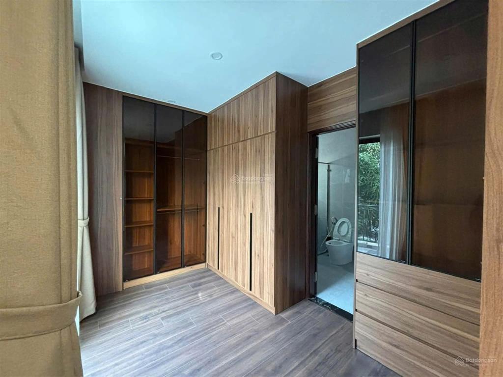 Cho thuê biệt thự đơn lập 400m2 view sông full nội thất cao cấp | vinhomes grand park