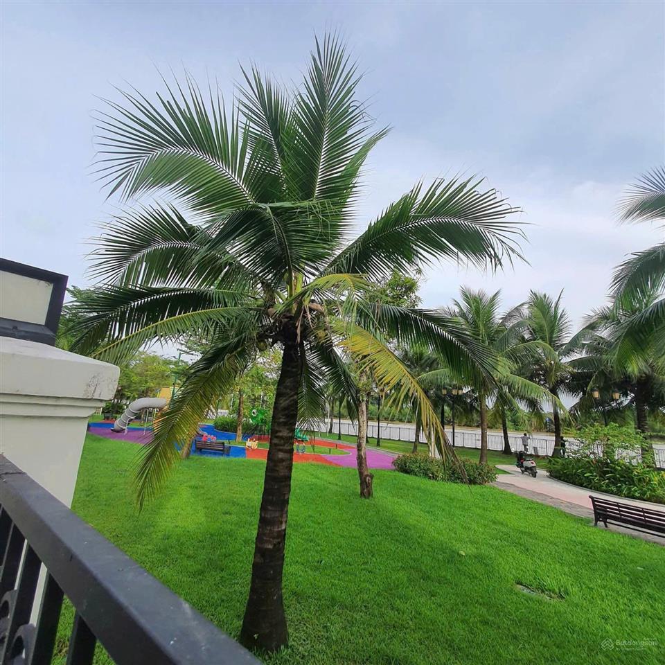 Cho thuê biệt thự đơn lập 400m2 view sông full nội thất cao cấp | vinhomes grand park