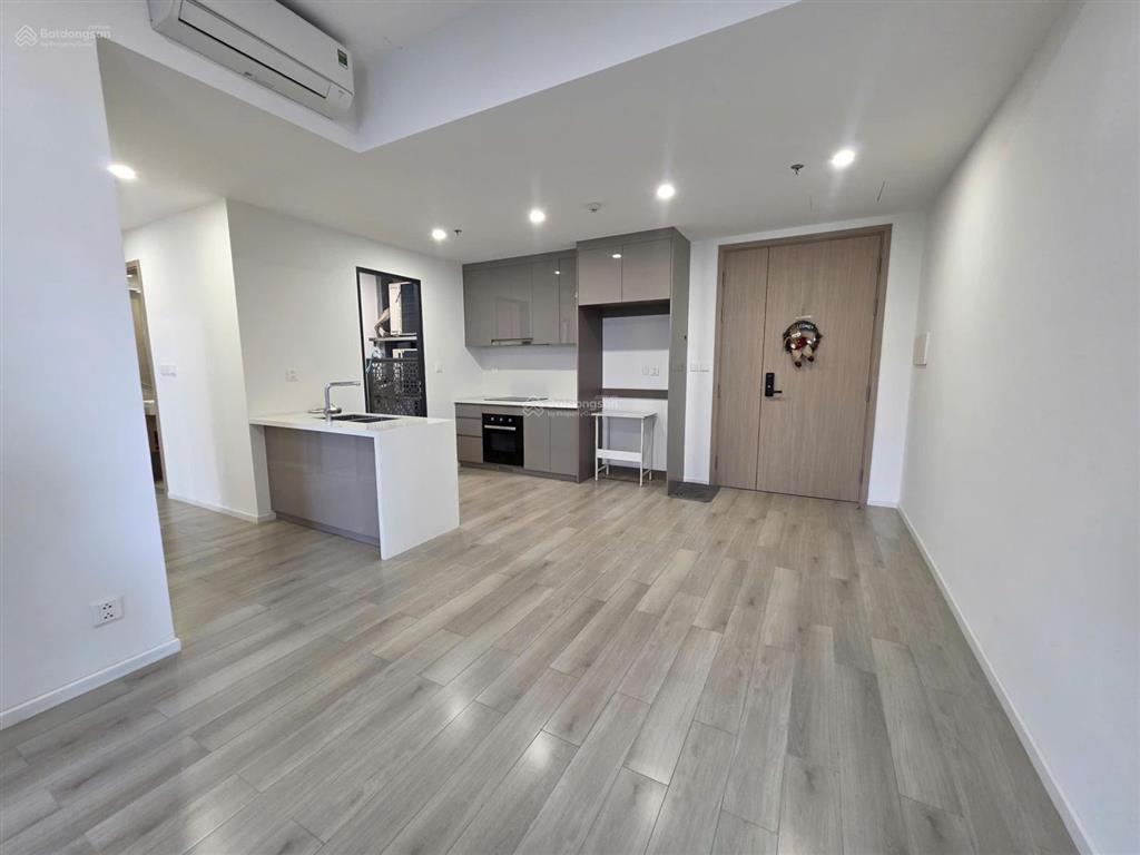 Bán nhanh căn 2pn2wc 70m2 masteri centre point  vinhomes grand park  0704 967 ***