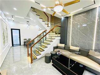 Chính chủ uỷ thác bán nhà tôn đức thắng, dt 41m2 x 3t. mt 4.2m. nhà đẹp đủ nội thất, giá 3 tỷ 25