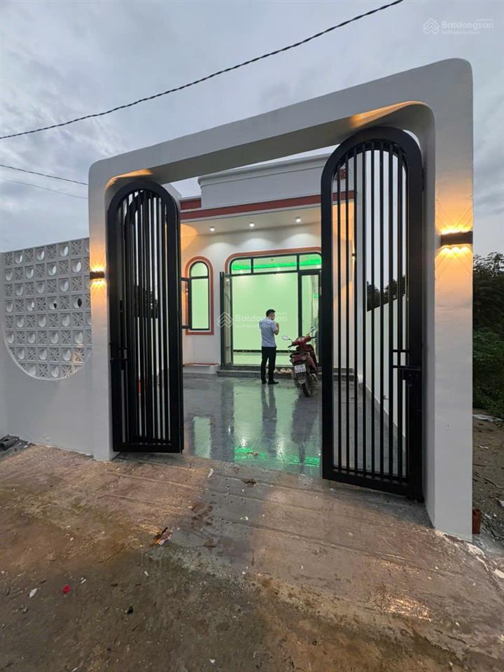 Bán nhà tại khu phố 4, phường tân thành, tp. hồ chí minh mới. diện tích 98m2 (60m2 thổ cư) 1,380 tỷ