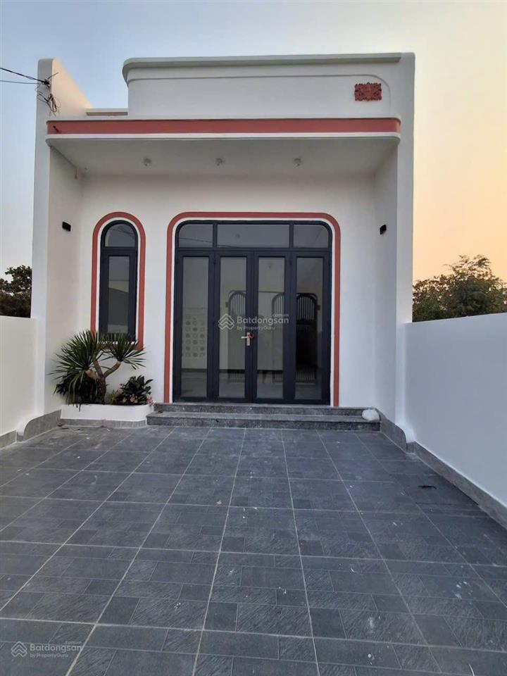 Bán nhà tại khu phố 4, phường tân thành, tp. hồ chí minh mới. diện tích 98m2 (60m2 thổ cư) 1,380 tỷ