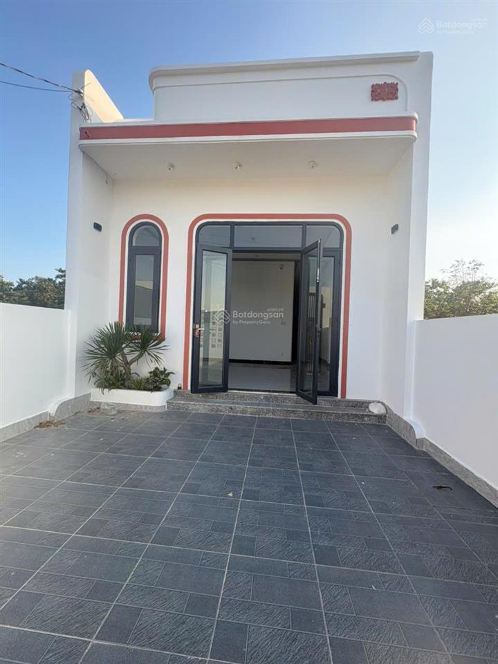 Bán nhà tại khu phố 4, phường tân thành, tp. hồ chí minh mới. diện tích 98m2 (60m2 thổ cư) 1,380 tỷ