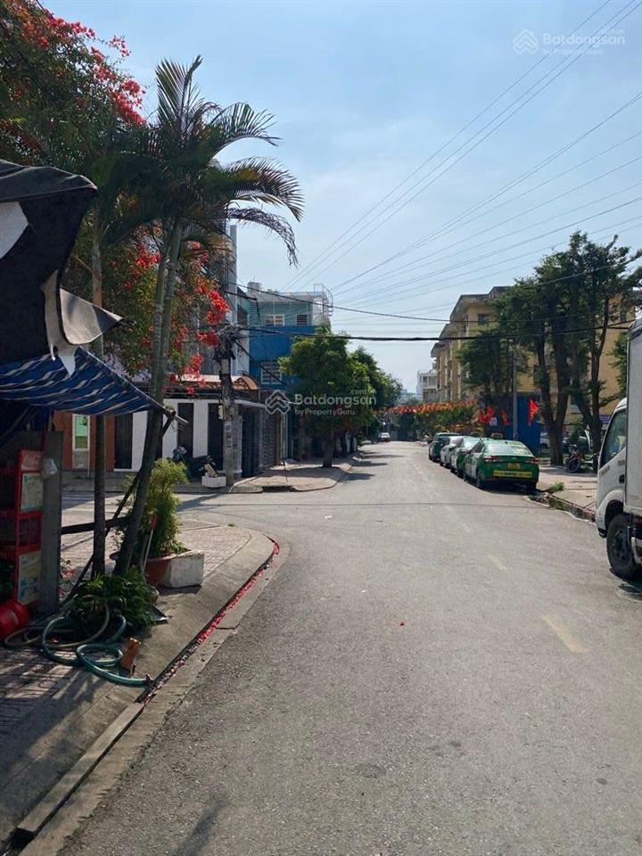 Nhà hẻm xe tải hưng phú quận 8, ngang rộng 5,1m có vỉa hè 2m