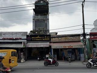 Mặt tiền vị trí đẹp thích hợp kinh doanh nhiều ngành nghề  ngay khu dân cư bình hưng