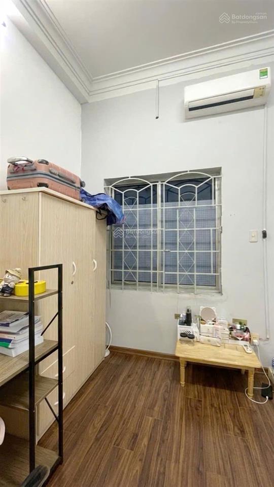 Phòng studio đủ nội thất 25m2  196/1 cộng hòa tân bình (gần cv hoàng văn thụ)  0389 060 ***