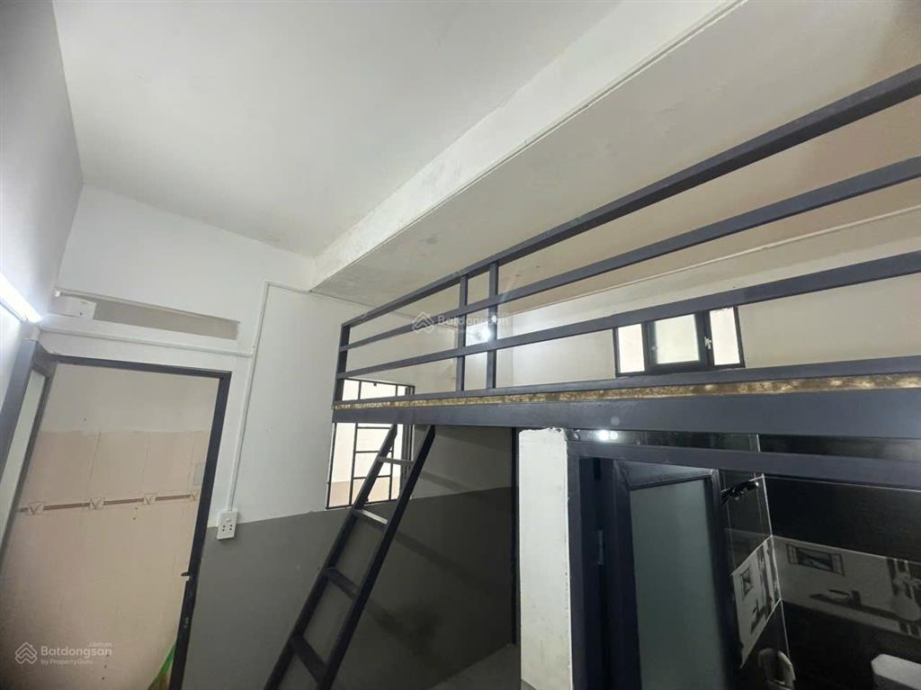 Phòng trọ có gác lửng 18m2 chỉ 3.1tr/th, tại 681 quang trung q. gò vấp. gần cđ hồng đức, bv gò vấp.