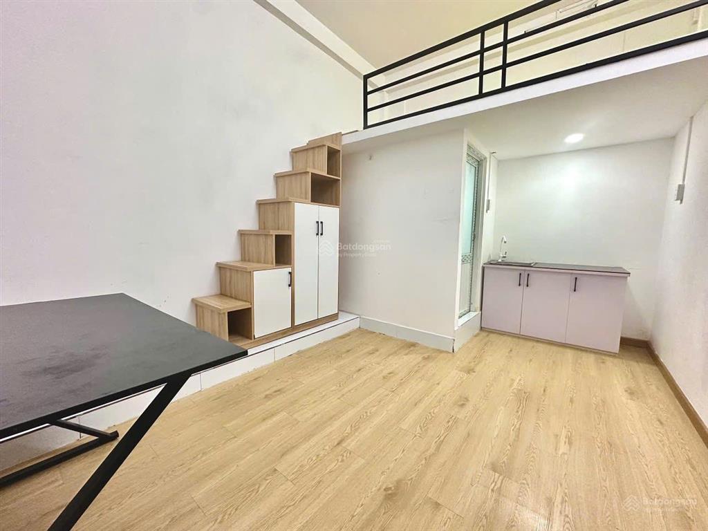 Phòng duplex 25m2 đủ nội thất 4.2tr/tháng  346 trường chinh tân bình. (gần etown cộng hòa)