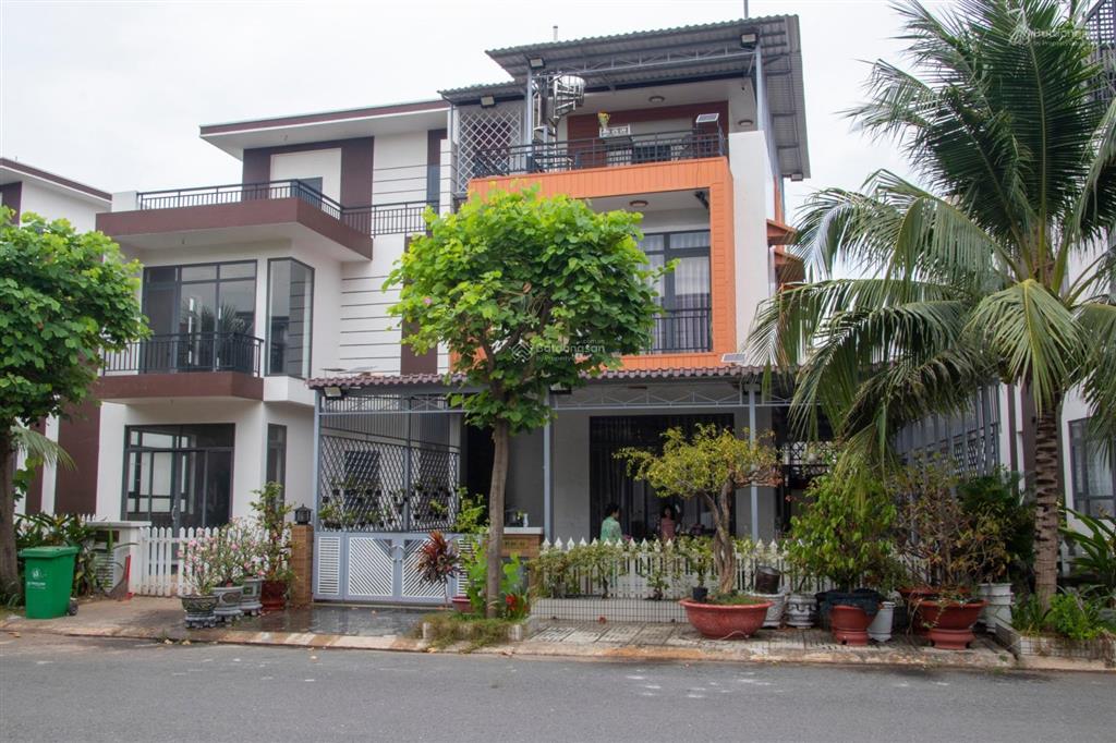 Chính chủ bán gấp biệt thự trần anh riverside, dt 8x14=120m2, xd 1 trệt 2 lầu sổ hồng, cc sang tên