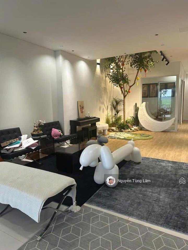 Bán nhanh liền kề vip hàng không 158 nguyễn sơn  88m2  mt 6m giá rẻ
