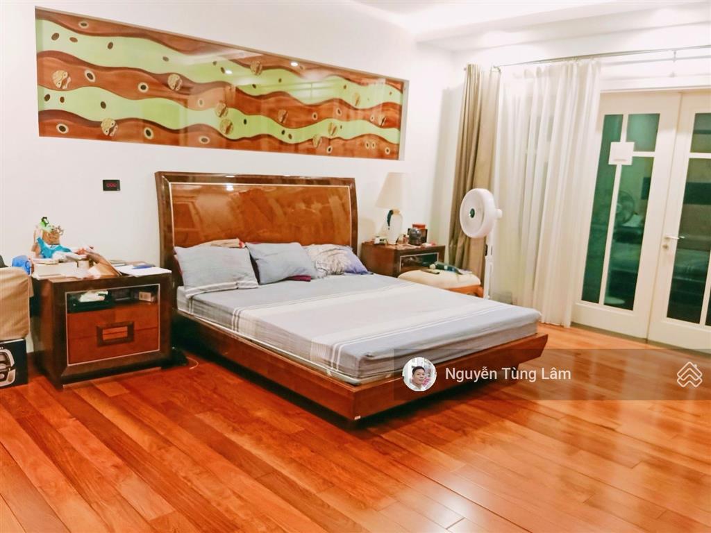 Biệt thự sài đồng 200 m2 xây thô 4 tầng lô góc 2 mặt đường giá 4x tỷ