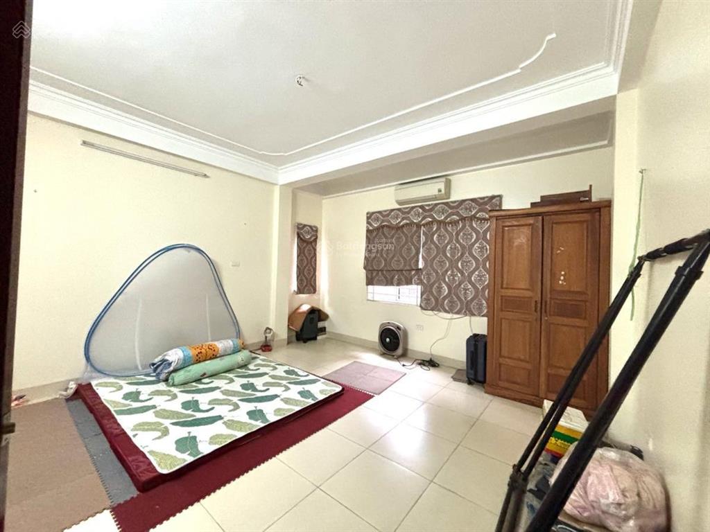 Nhà gần phố  hào nam 35mx5 tầg, mt4.5m, giá chỉ nhỉnh ~ 9.0 tỷ