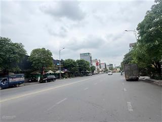 Bán đất 100% thổ cư giá rẻ, đối diện vạn phúc city, cách quốc lộ 13 200m, ngang 4,5m