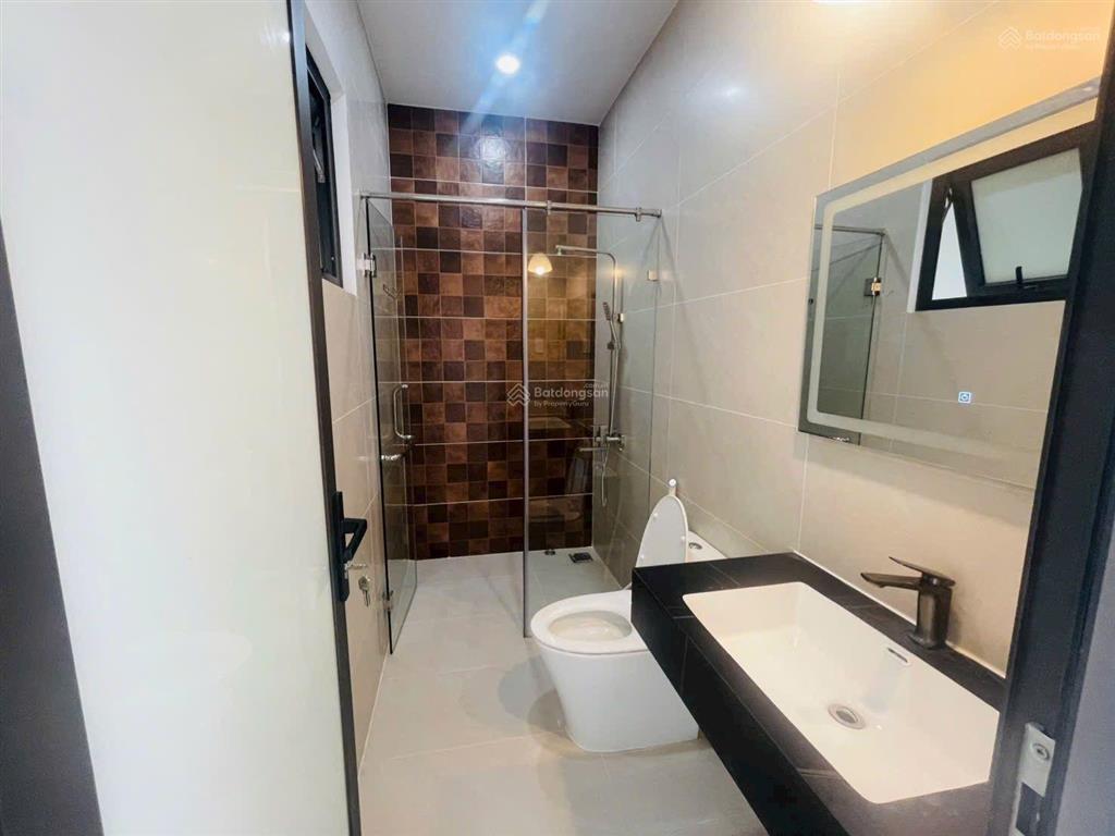 Cho thuê biệt thự gần khu dân cư hồng long thông quốc lộ 13, hiệp bình, thủ đức.