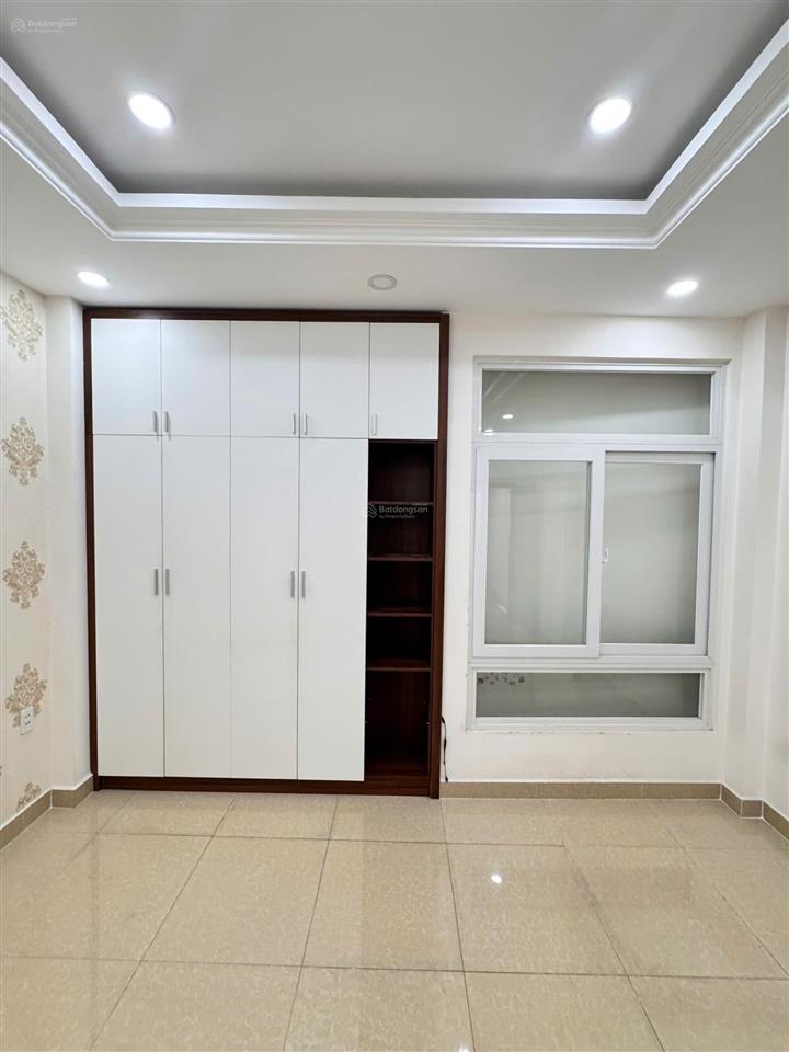 Cho thuê nhà hẻm ô tô quốc lộ 13, hiệp bình, làm văn phòng kinh doanh hoặc ở