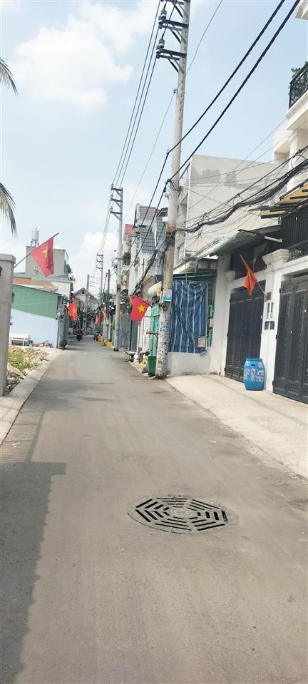 Bán đất thổ cư gần khu đô thị vạn phúc, quốc lộ 13, hẻm xe hơi, xây dựng 3 tầng, 5 tỷ 5 tl