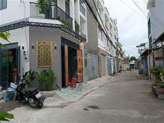 Bán nhà 3 tầng, mặt tiền 5m, hẻm xe hơi ngay chợ hiệp bình, 75 m2, chỉ hơn 6 tỷ