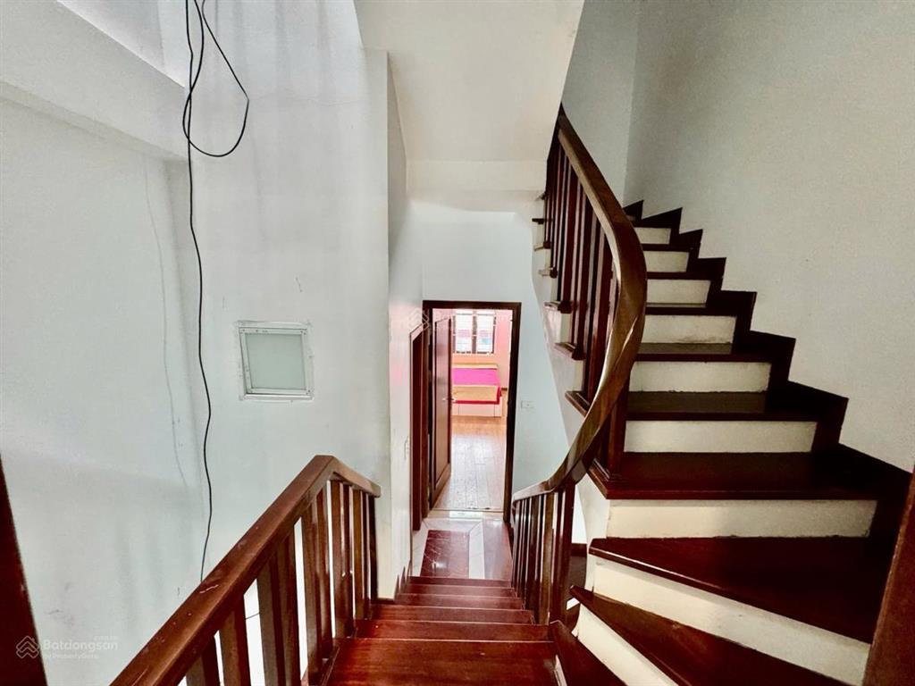 Bán nhà phố nguyễn cơ thạch nhà mới đẹp, ngõ ô tô, ở ngay!