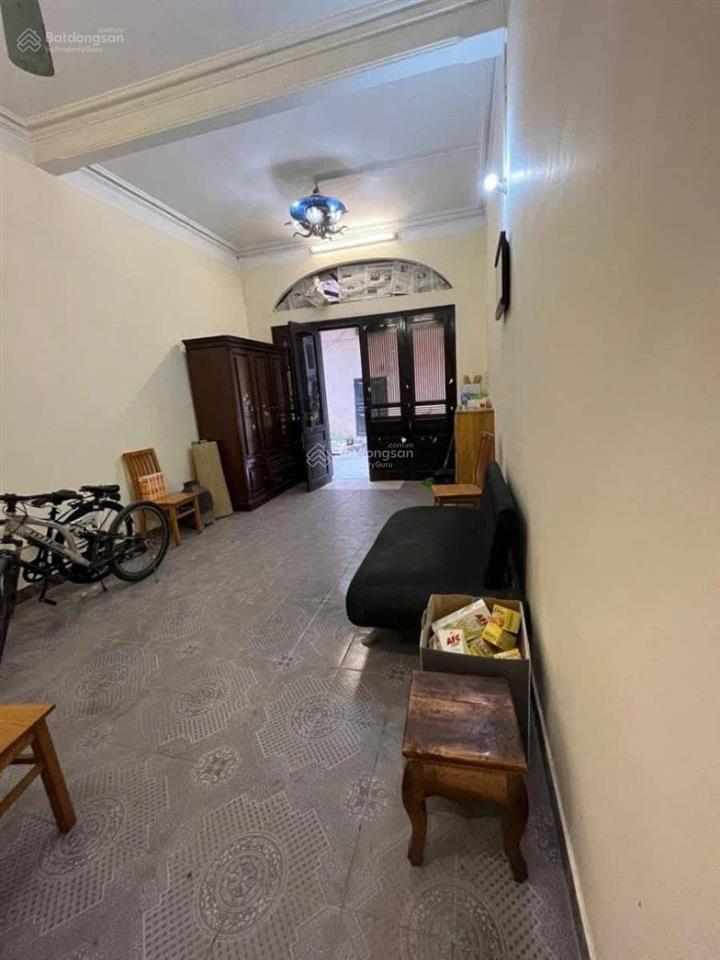 Em cần bán căn nhà phân lô, thuộc khu a34, gần goldmark city 50m2 mặt tiền 4m, ô tô tránh, chỉ 16tỷ