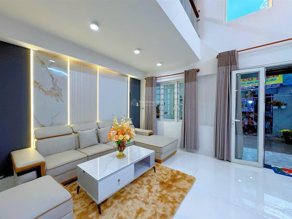 Chính chủ bán nhà đẹp trung tâm gò vấp giá chỉ 7 tỷ