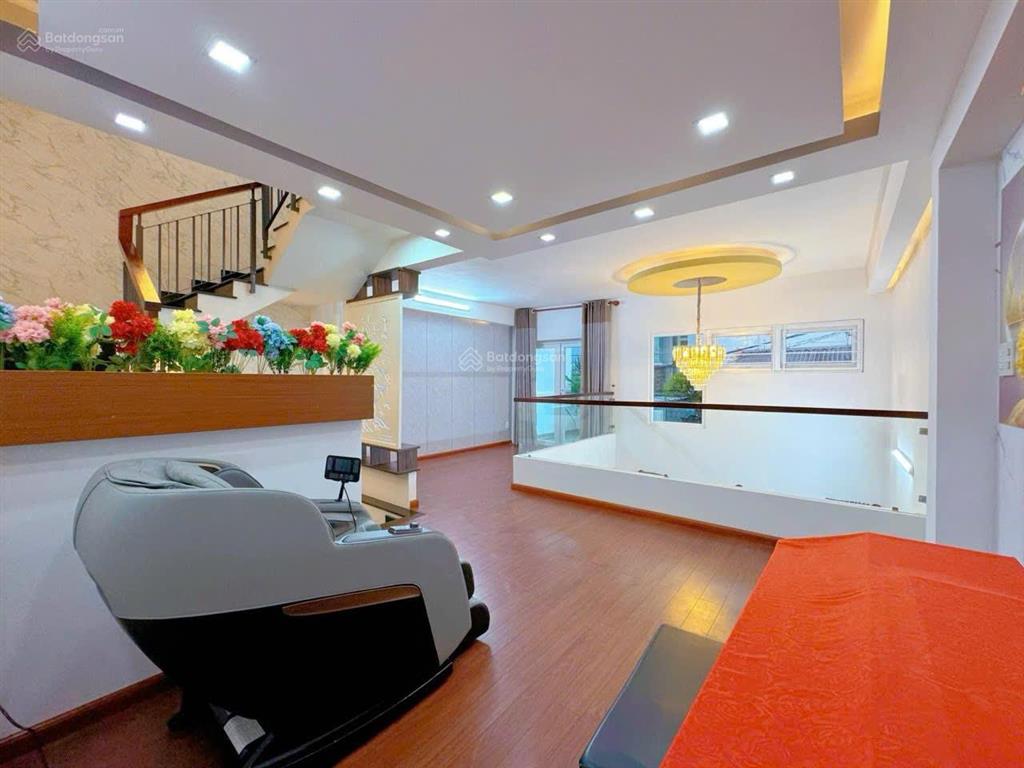 Chính chủ bán nhà đẹp trung tâm gò vấp giá chỉ 7 tỷ