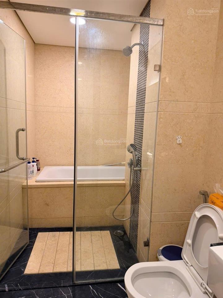Bán nhanh căn hộ cao cấp tại hoàng thành tower, 141 phố mai hắc đế