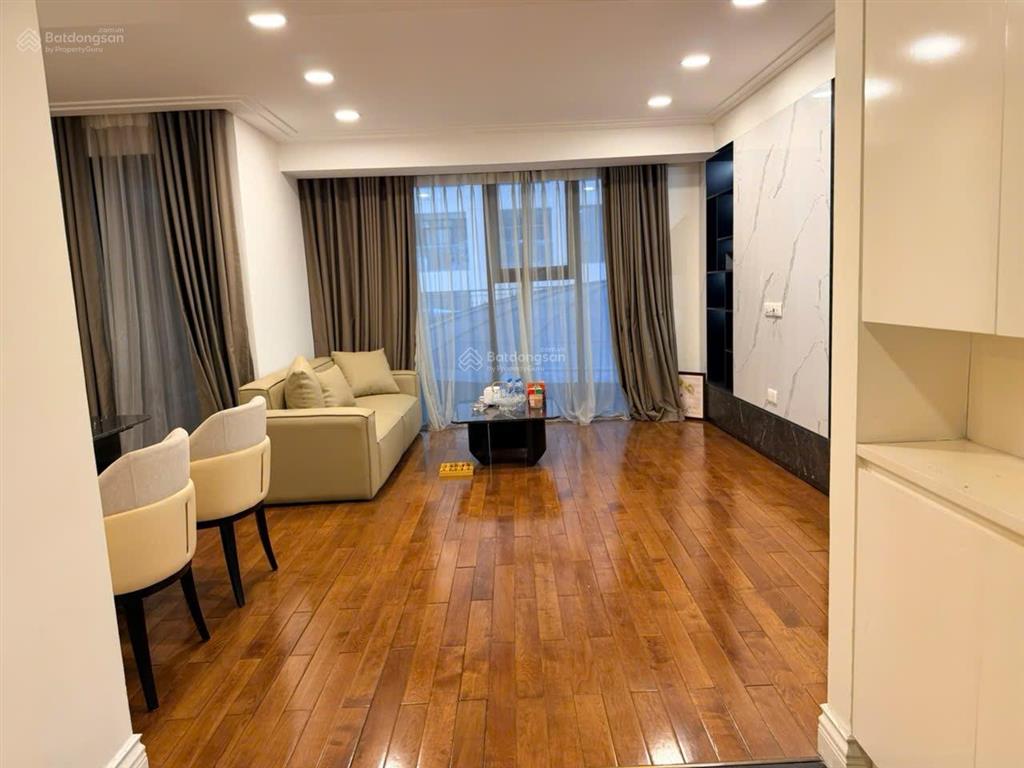 Bán nhanh căn hộ cao cấp tại hoàng thành tower, 141 phố mai hắc đế