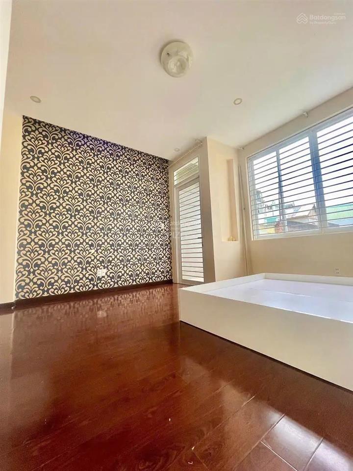 "biệt thự mini" 4l4pn ngay ngã tư phú nhuận chỉ 9,8t, hợp giữ tiền & cho thuê chdv cao cấp