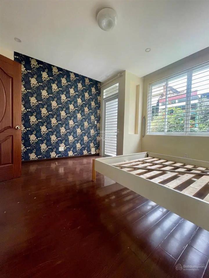 "biệt thự mini" 4l4pn ngay ngã tư phú nhuận chỉ 9,8t, hợp giữ tiền & cho thuê chdv cao cấp