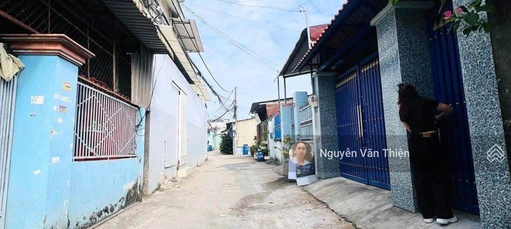 Chỉ 4.3 tỷ  nhà nở hậu hxh  ngay chợ lạc quang, q.12  78m2
