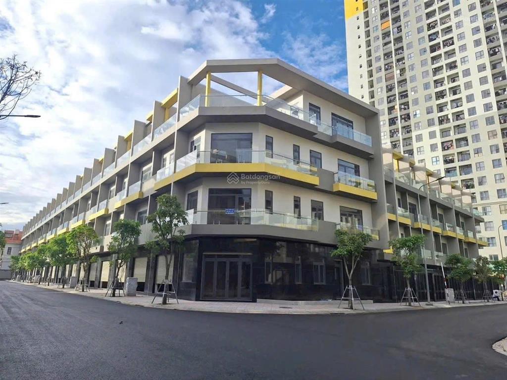 Duy nhất 1 căn  suất nội bộ  nhà phố bcons ngay đường thống nhất  khu phức hợp bcons city  4x16